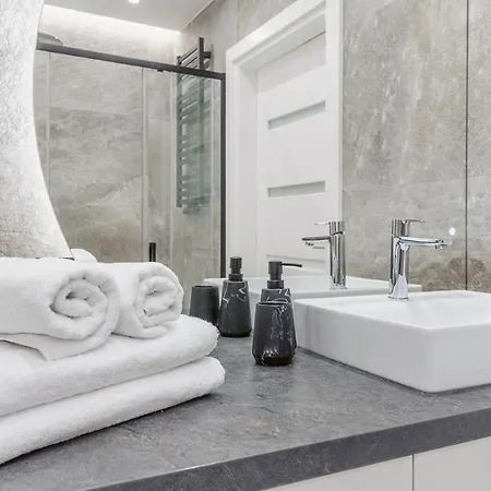 Blue Premium Parking Pool Sauna Fitness Free Apartman