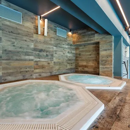 Blue Premium Parking Pool Sauna Fitness Free * Kolobřeh