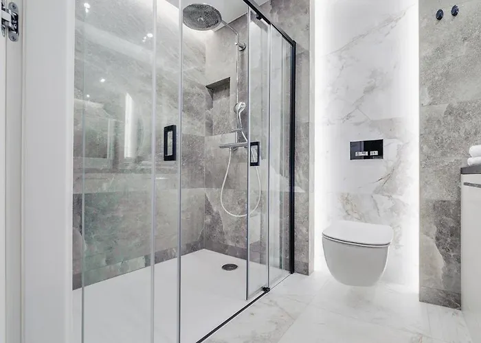 Blue Premium Parking Pool Sauna Fitness Free