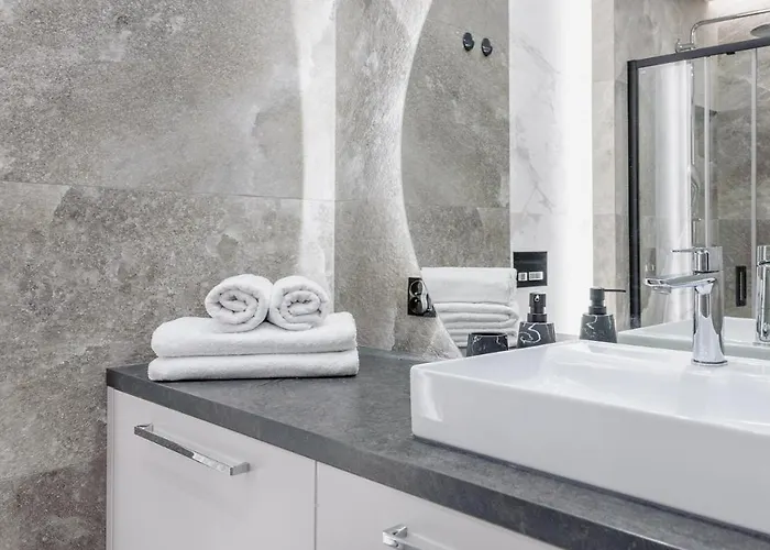 Blue Premium Parking Pool Sauna Fitness Free Apartament