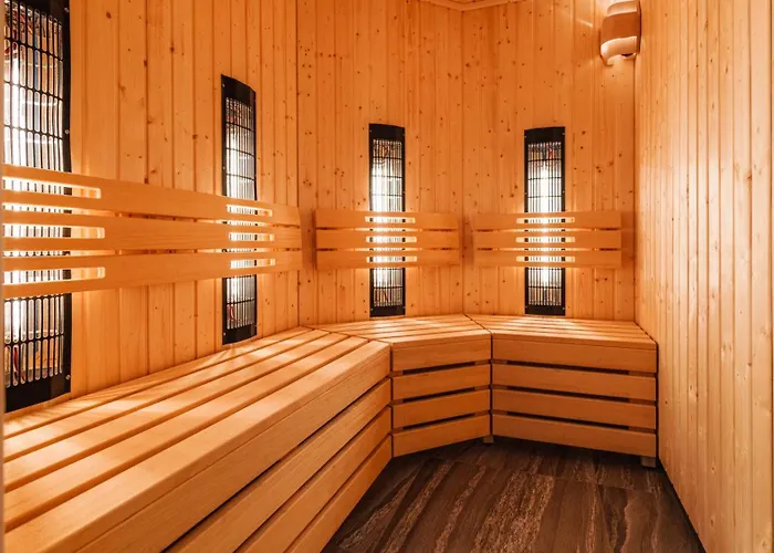 Blue Premium Parking Pool Sauna Fitness Free